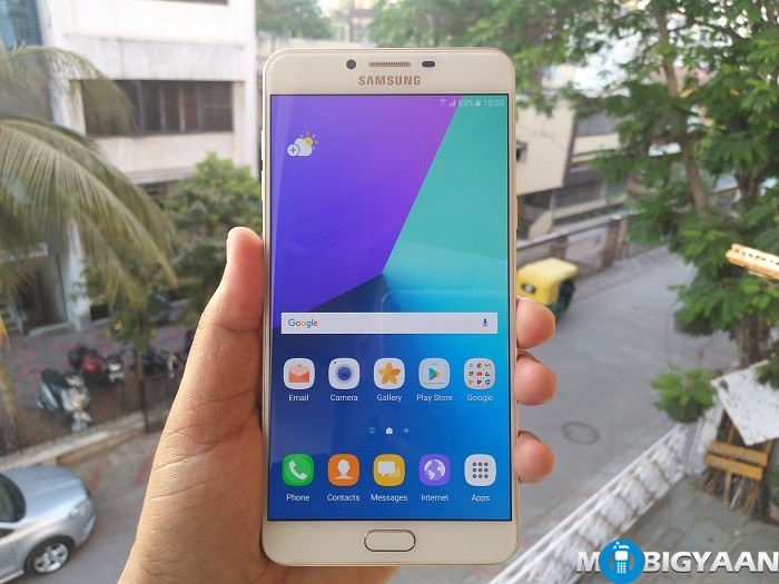 Samsung-Galaxy-C9-Pro-Hands-on-Images-12 