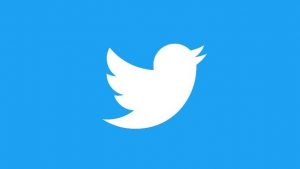 Twitter finalmente recupera la transmisión cronológica inversa, pero solo para usuarios de iOS