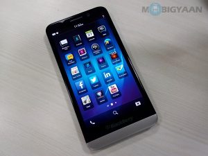El precio de BlackBerry Z30 se redujo a Rs.  34990 por un período limitado