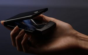 El próximo teléfono inteligente plegable de Motorola, Moto RAZR, revelado en imágenes filtradas