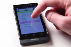 La nueva tecnología 'Floating Touch' de Sony trae nuevos gestos a los teléfonos inteligentes