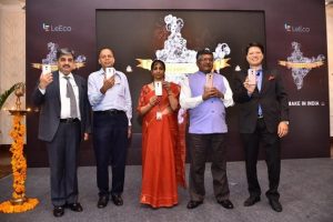 LeEco lanza una unidad de fabricación de teléfonos inteligentes en India