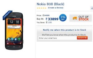 Nokia 808 PureView a un precio de Rs.  33,899 en Nokia Shop antes del lanzamiento